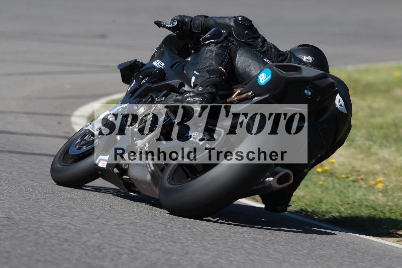 /Archiv-2022/08 17.04.2022 Speer Racing ADR/Gruppe rot/1